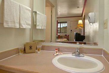 Motel Super 8 Santa Cruz Beach Boardwalk West  | Santa Cruz | California | United States 6