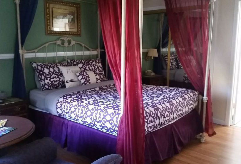 Tahoe Chalet, The Theme Inn  | South Lake Tahoe | California | United States 4