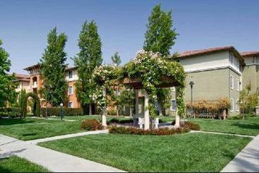 Hotel Oakwood Archstone Estancia Santa Clara