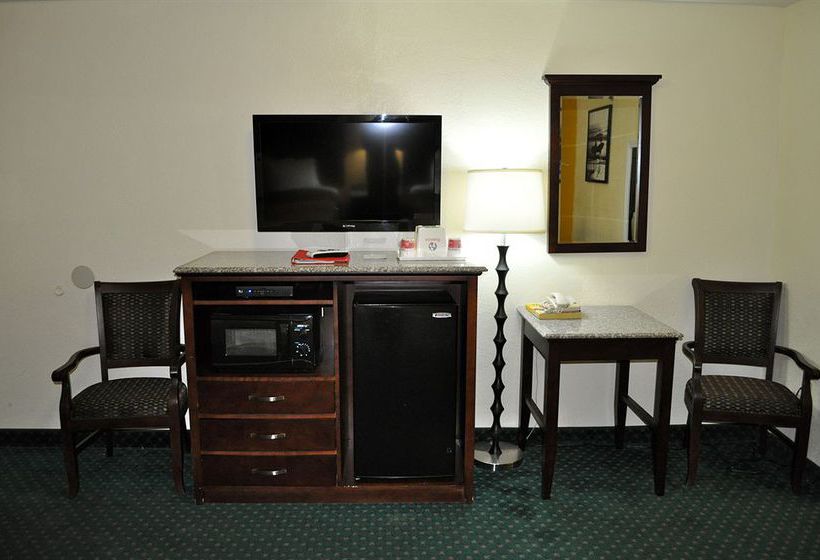 Hotel Ramada Limited Santa Cruz Water Street  | Santa Cruz | California | United States 17
