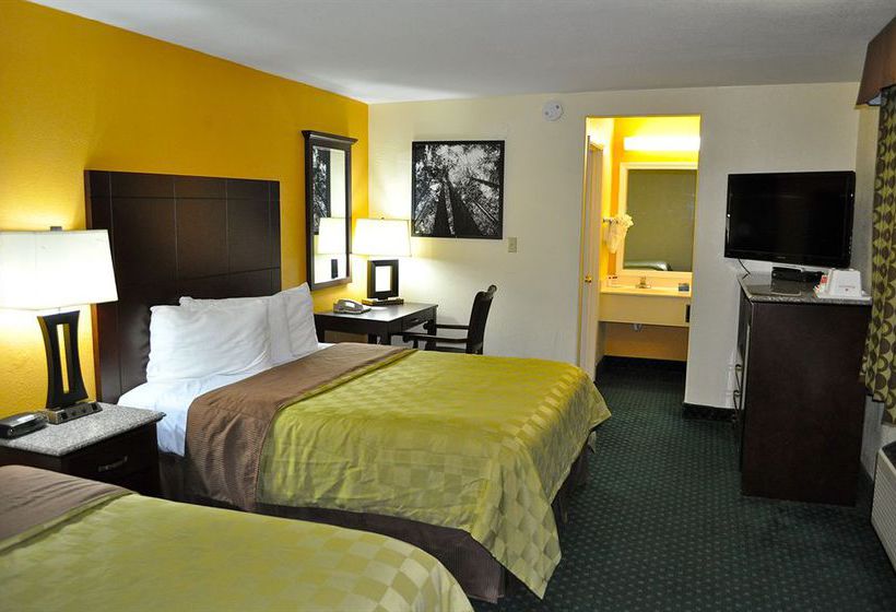 Hotel Ramada Limited Santa Cruz Water Street  | Santa Cruz | California | United States 20