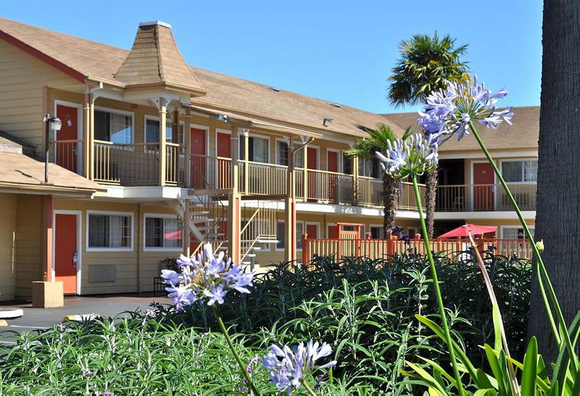 Hotel Ramada Limited Santa Cruz Water Street  | Santa Cruz | California | United States 4