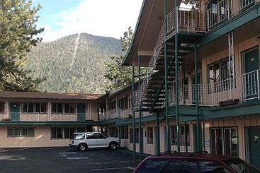 Hotel State Line Economy Inn  | South Lake Tahoe | California | United States 6