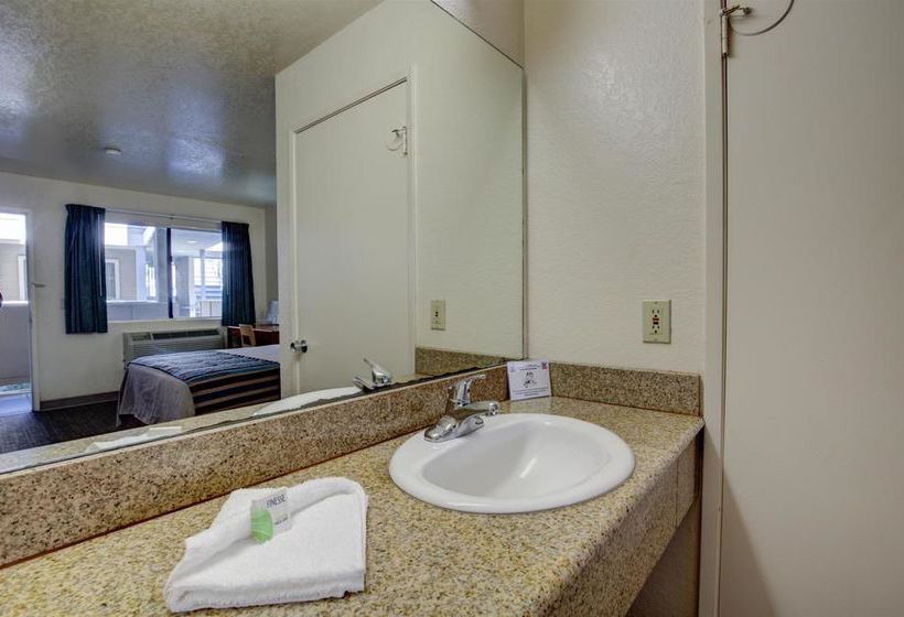 Hotel Good Nite Inn Sylmar  | Sylmar | California | United States 19