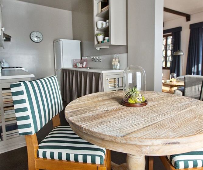 Embassy Hotel Apartments  | Santa Monica | California | United States 9