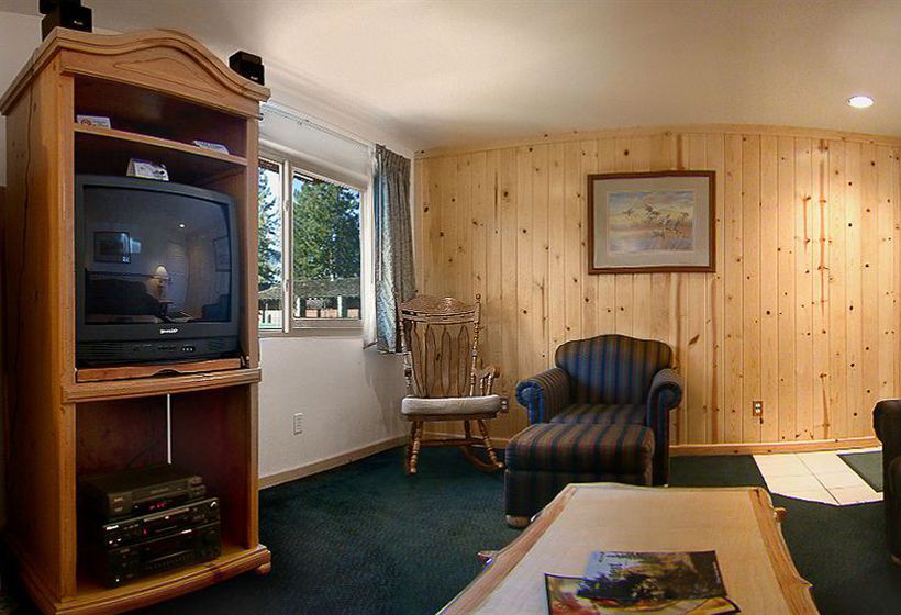 Hotel 3 Peaks Resort Beach Club 