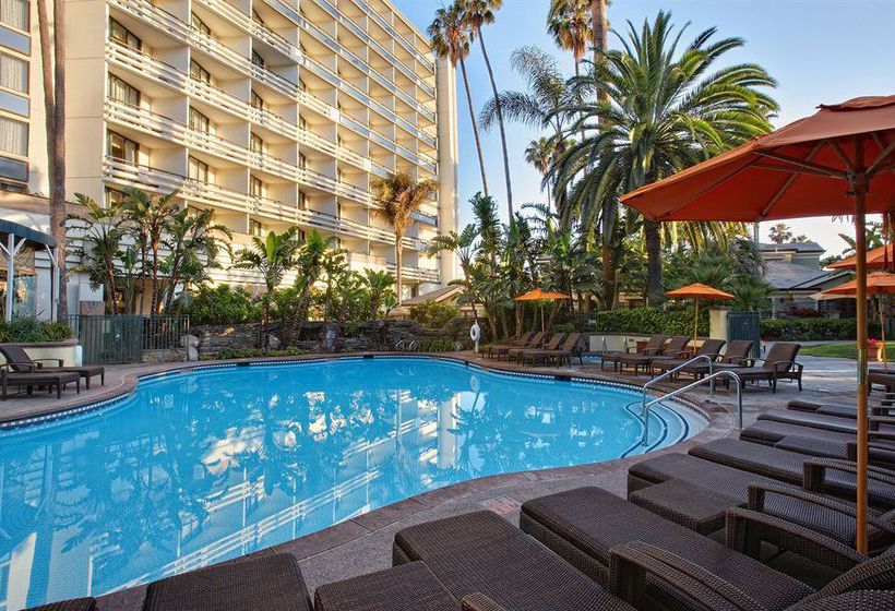 Fairmont Miramar Hotel & Bungalows  | Santa Monica | California | United States 12