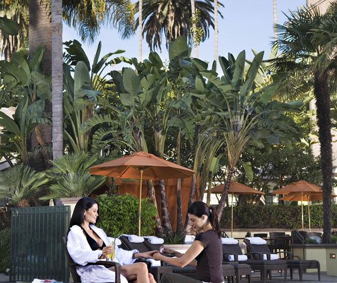 Fairmont Miramar Hotel & Bungalows  | Santa Monica | California | United States 9