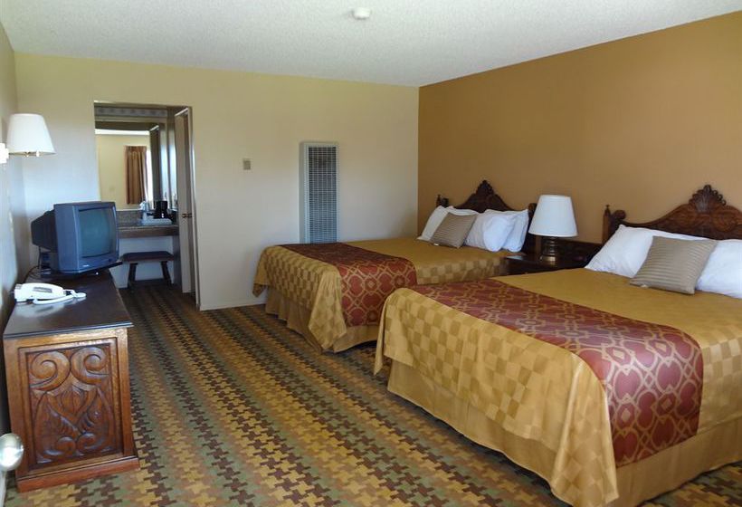 Silver Surf Motel California