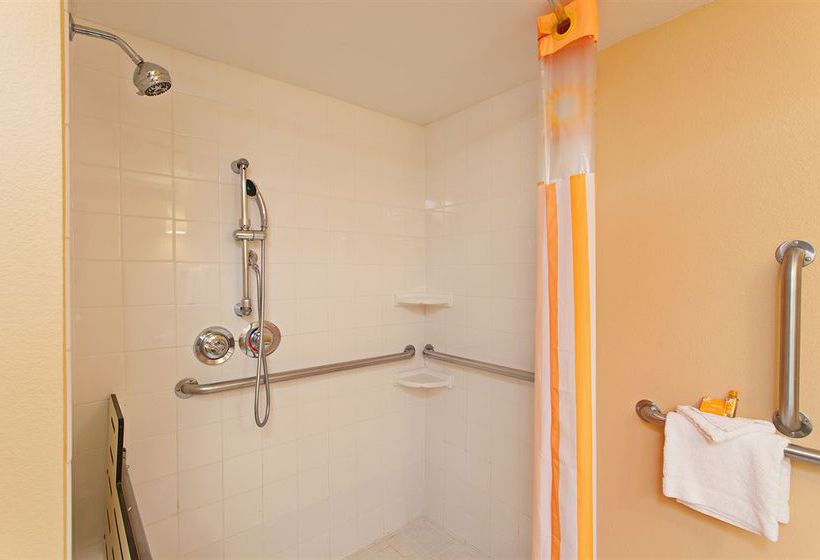 Hotel La Quinta Inn & Suites Orange County - Santa Ana  | Santa Ana | California | United States 19