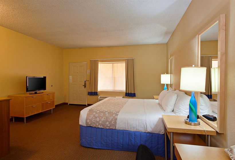 Hotel La Quinta Inn & Suites Orange County - Santa Ana  | Santa Ana | California | United States 8