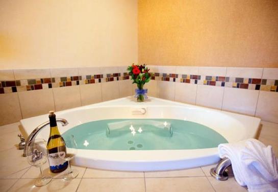 Hotel Courtyard San Luis Obispo California