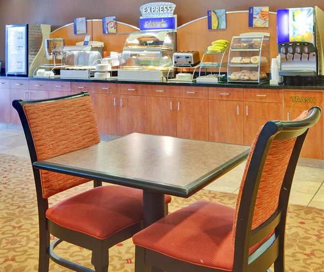 Hotel Holiday Inn Express Porterville  | Porterville | California | United States 13