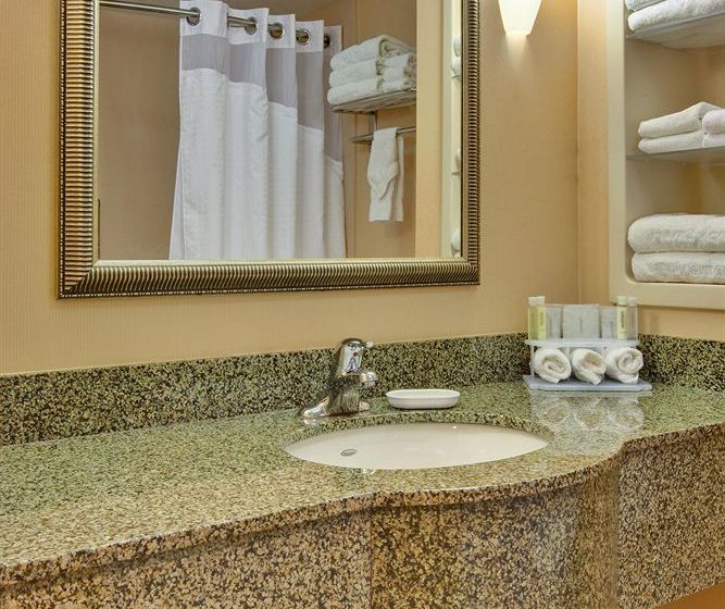 Hotel Holiday Inn Express Porterville  | Porterville | California | United States 17