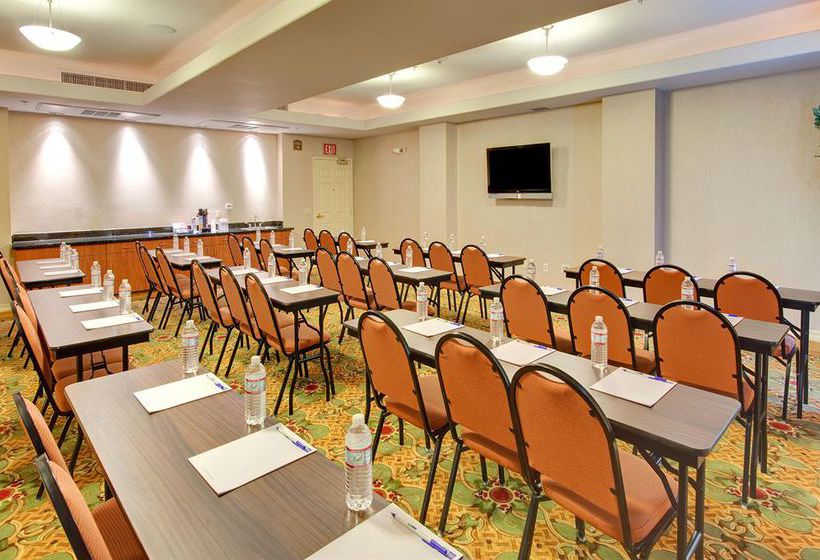 Hotel Holiday Inn Express Porterville  | Porterville | California | United States 6