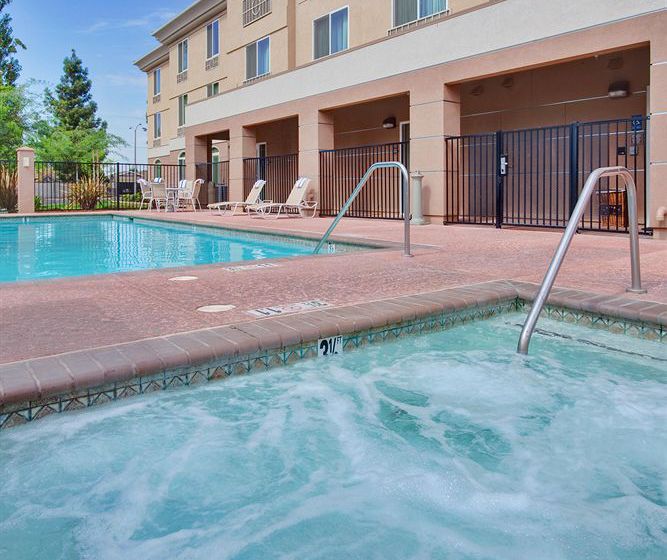 Hotel Holiday Inn Express Porterville  | Porterville | California | United States 9