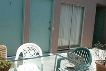 Pavilions Motel  | Santa Monica | California | United States 3