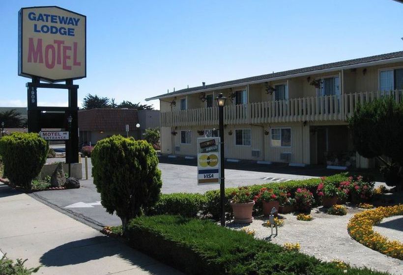 Gateway Thunderbird Motel  | Seaside | California | United States 10