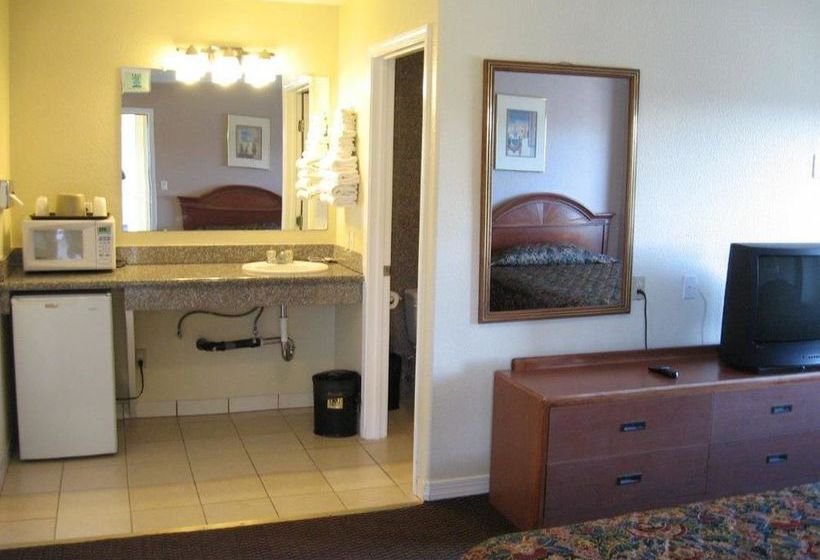 Gateway Thunderbird Motel  | Seaside | California | United States 11