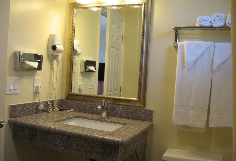 Gateway Thunderbird Motel  | Seaside | California | United States 13