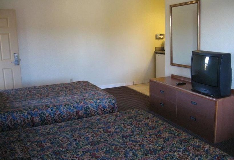 Gateway Thunderbird Motel  | Seaside | California | United States 15