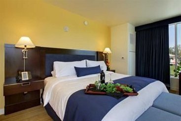 University Plaza Waterfront Hotel & Suites  | Stockton | California | United States 2