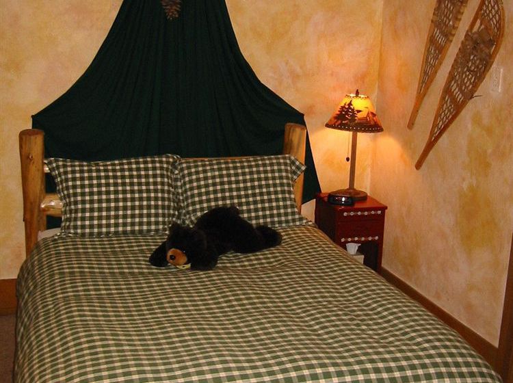 Bed and Breakfast Tahoma Meadows Bed&Breakfast Cottages  | Tahoma | California | United States 17