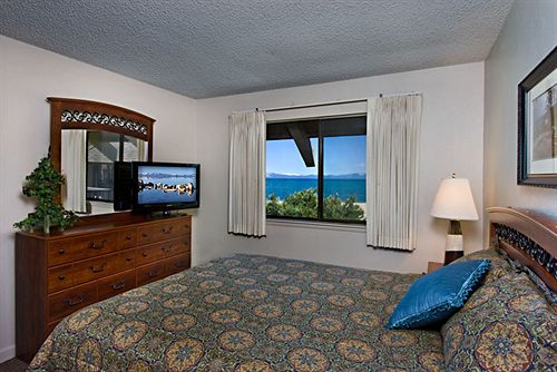 Hotel Tahoe Lakeshore Lodge & Spa  | South Lake Tahoe | California | United States 17