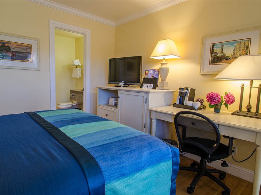 Hotel Continental Inn  | Santa Cruz | California | United States 17