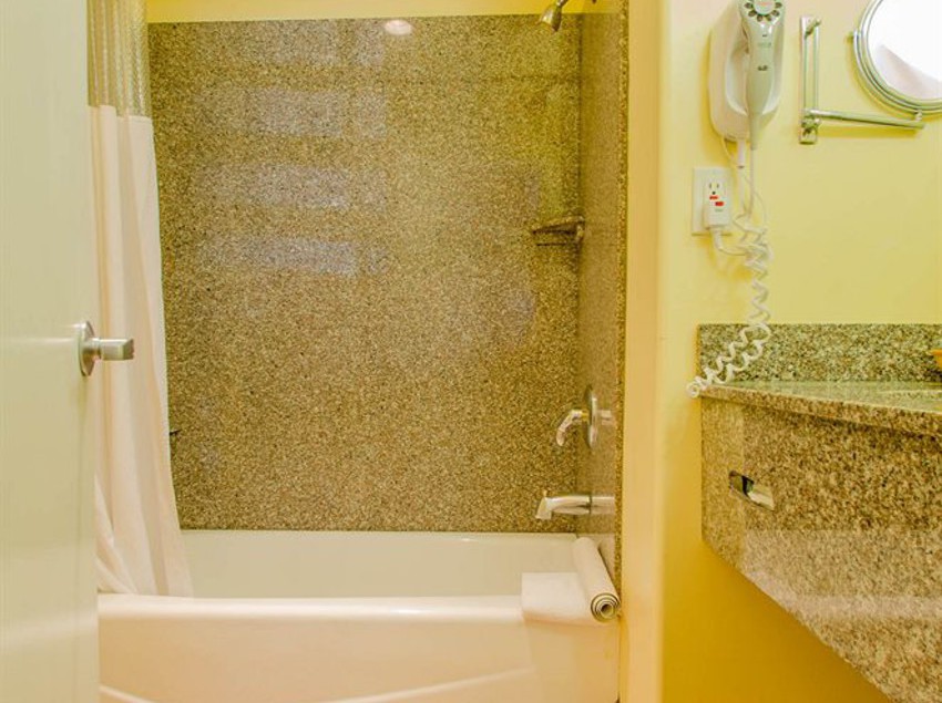 Hotel Continental Inn  | Santa Cruz | California | United States 20