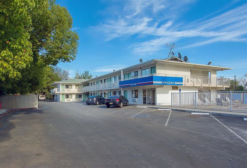 Motel 6 Red Bluff Red Bluff California