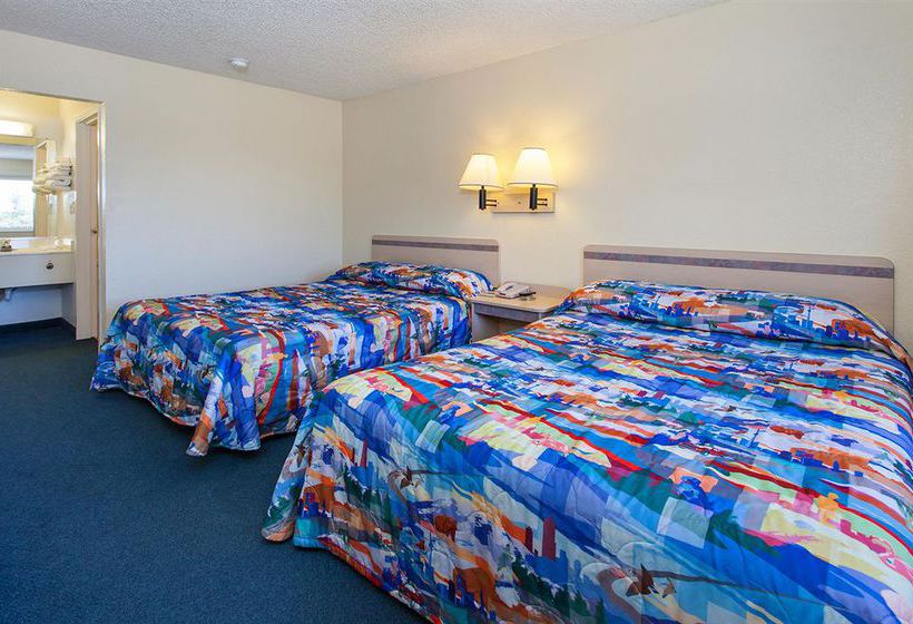Motel 6 Stockton - Charter Way West  | Stockton | California | United States 11