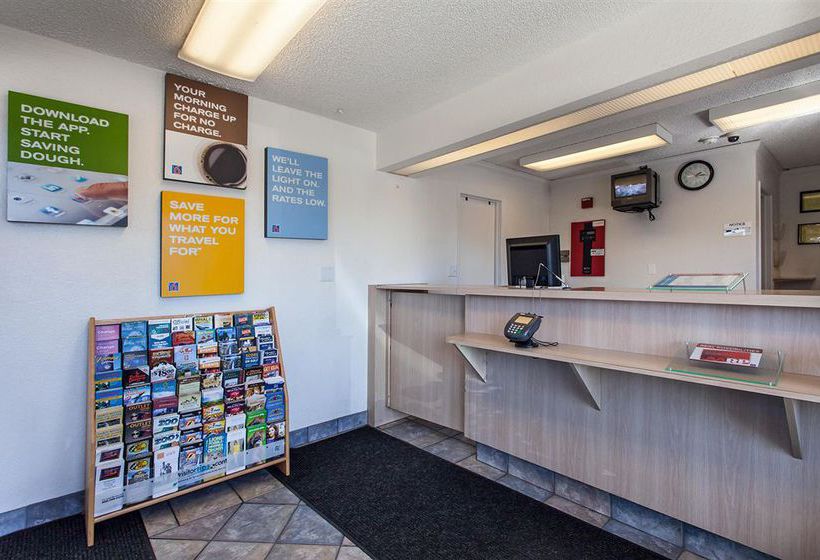 Motel 6 Stockton - Charter Way West  | Stockton | California | United States 3