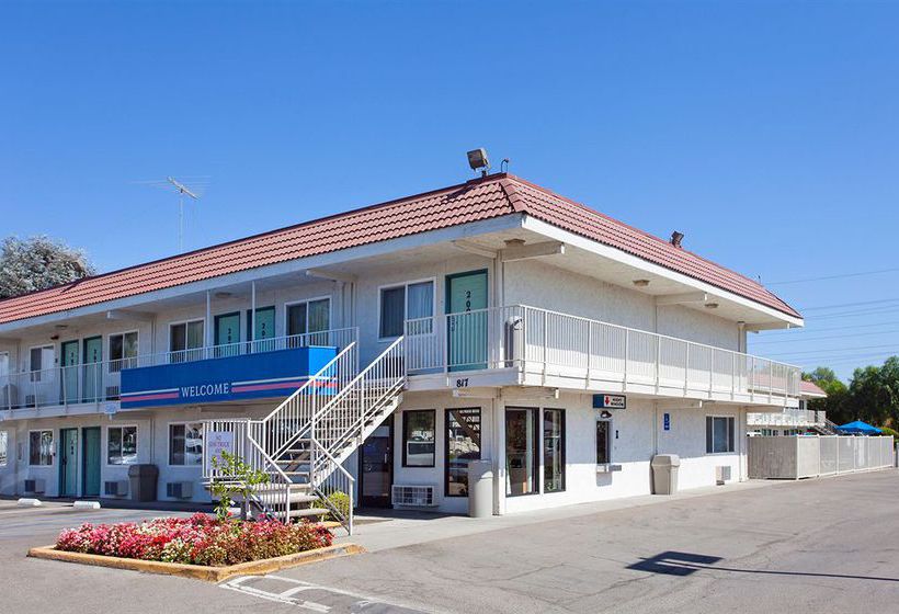 Motel 6 Stockton - Charter Way West  | Stockton | California | United States 6