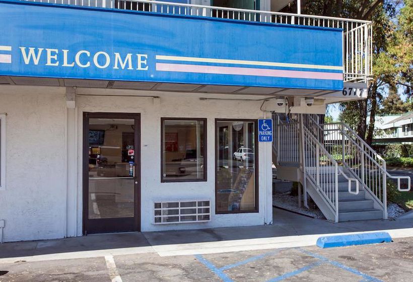 Motel 6 Stockton North