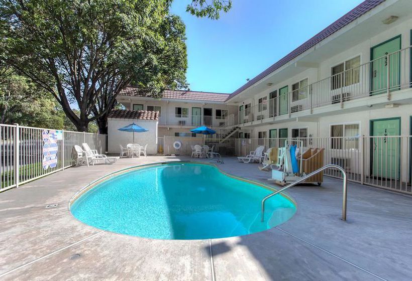 Motel 6 Stockton North  | Stockton | California | United States 18