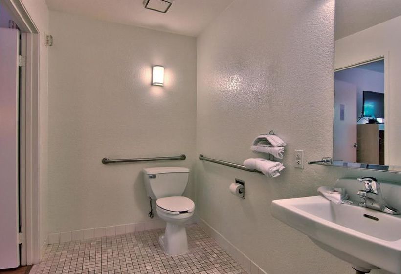 Motel 6 Sacramento South  | Sacramento | California | United States 1