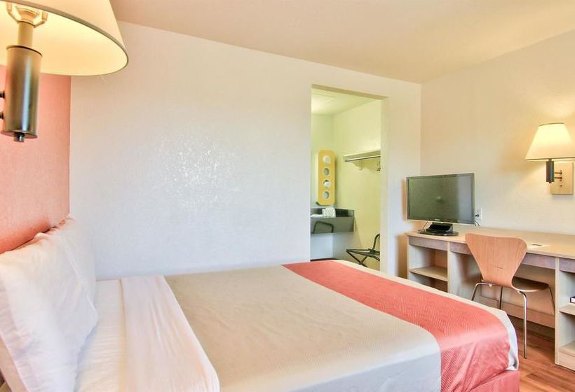 Motel 6 Sacramento South  | Sacramento | California | United States 11