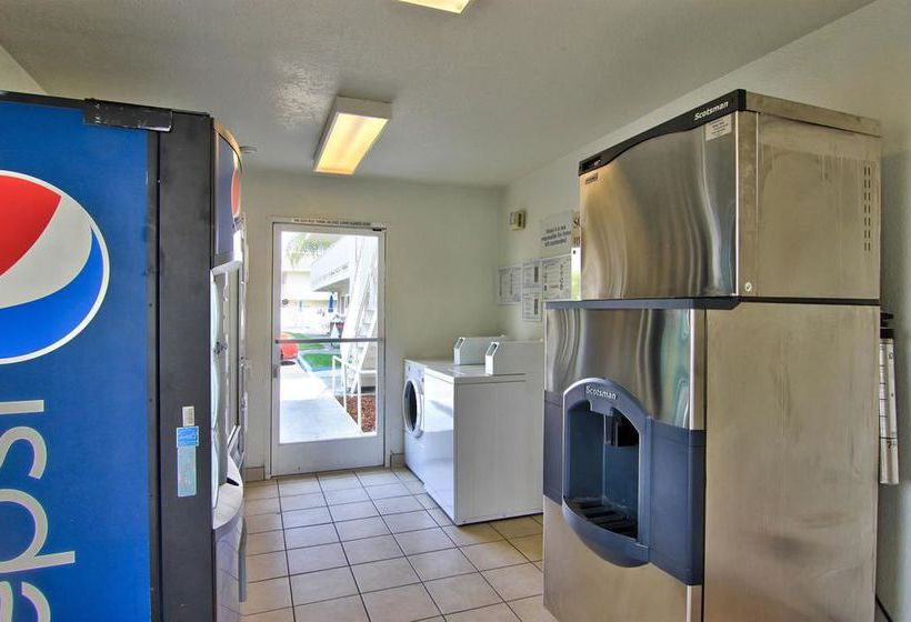 Motel 6 Sacramento South  | Sacramento | California | United States 15
