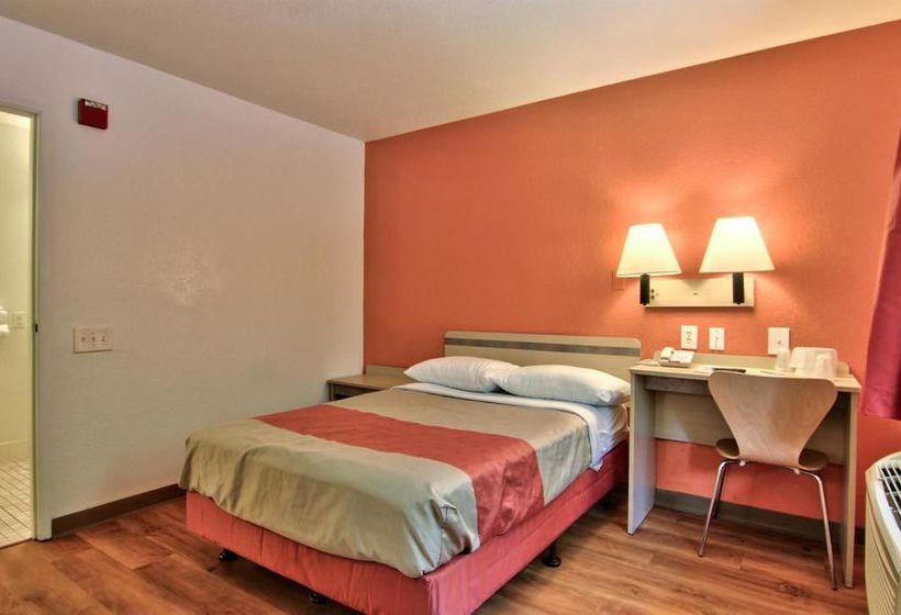 Motel 6 Sacramento South  | Sacramento | California | United States 7