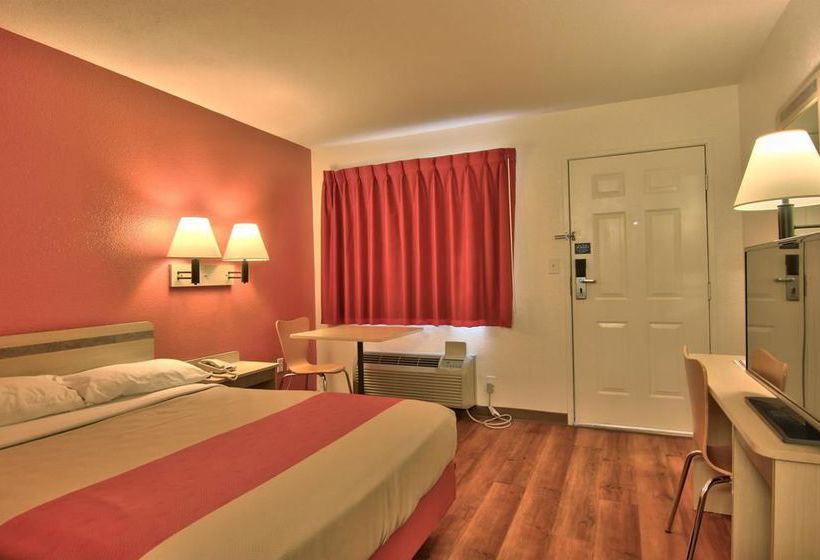Motel 6 Sacramento North  | Sacramento | California | United States 12