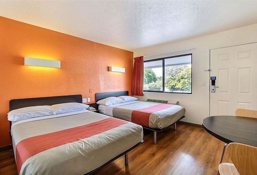 Motel 6 Sunnyvale South  | Sunnyvale | California | United States 10