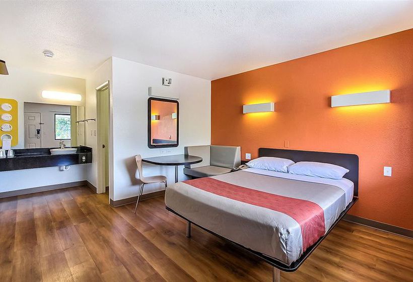Motel 6 Sunnyvale South  | Sunnyvale | California | United States 12