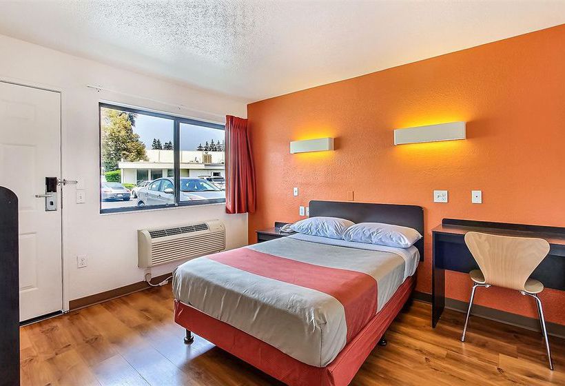 Motel 6 Sunnyvale South  | Sunnyvale | California | United States 7