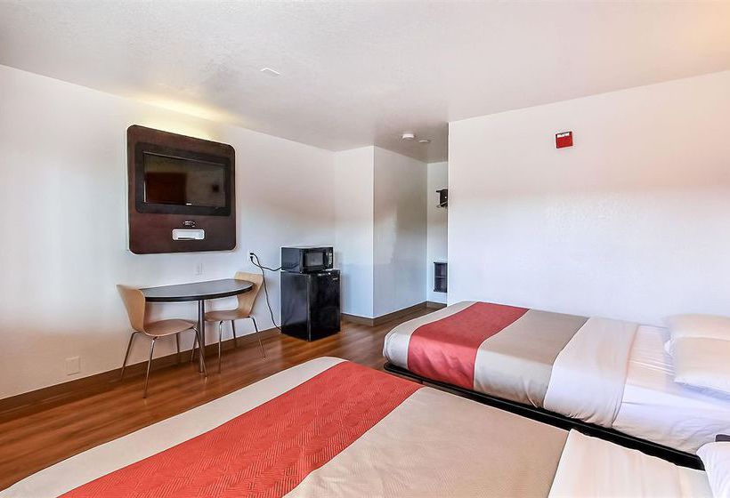 Motel 6 San Jose South  | San Jose | California | United States 12