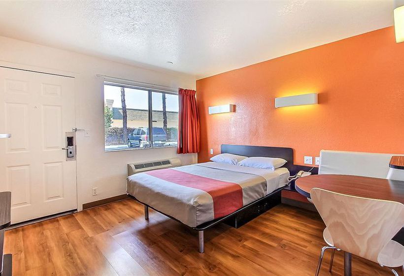 Motel 6 San Jose South  | San Jose | California | United States 16