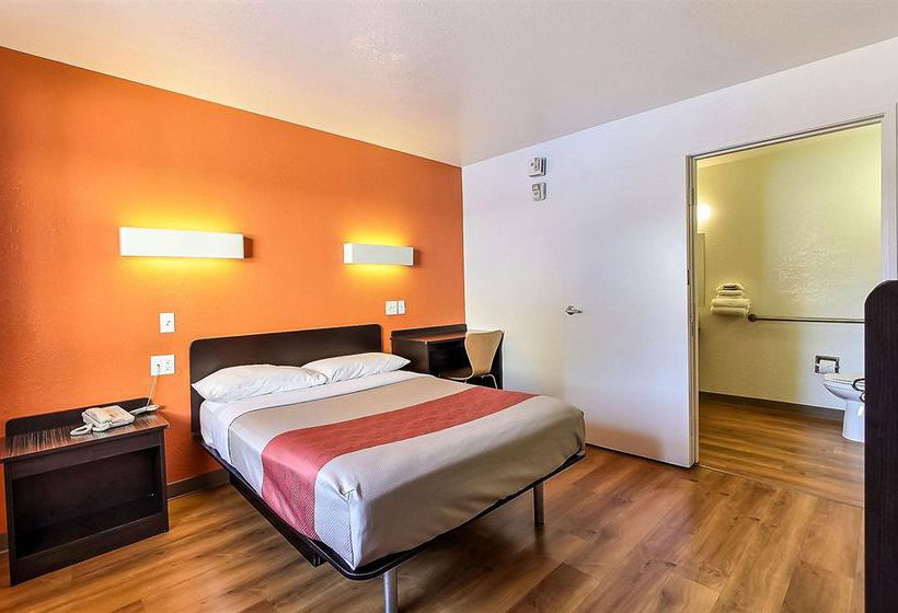 Motel 6 San Jose South  | San Jose | California | United States 7