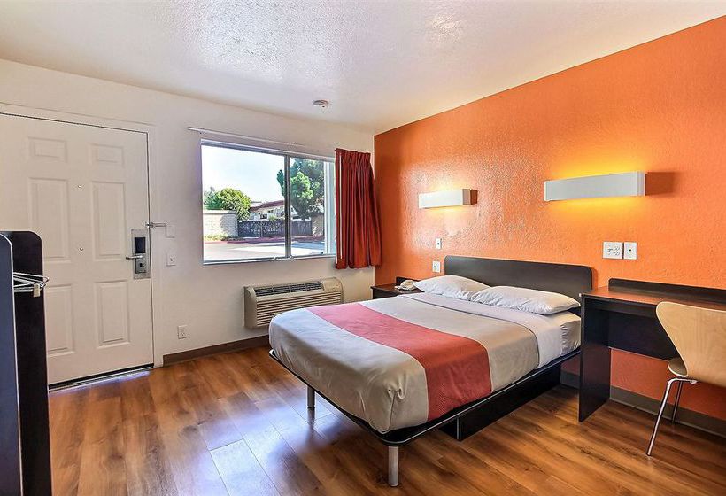 Motel 6 San Jose South  | San Jose | California | United States 8