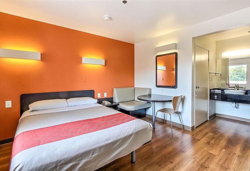 Motel 6 Sunnyvale North  | Sunnyvale | California | United States 12