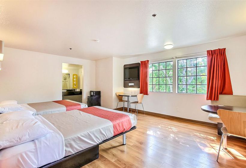 Motel 6 Sunnyvale North  | Sunnyvale | California | United States 6